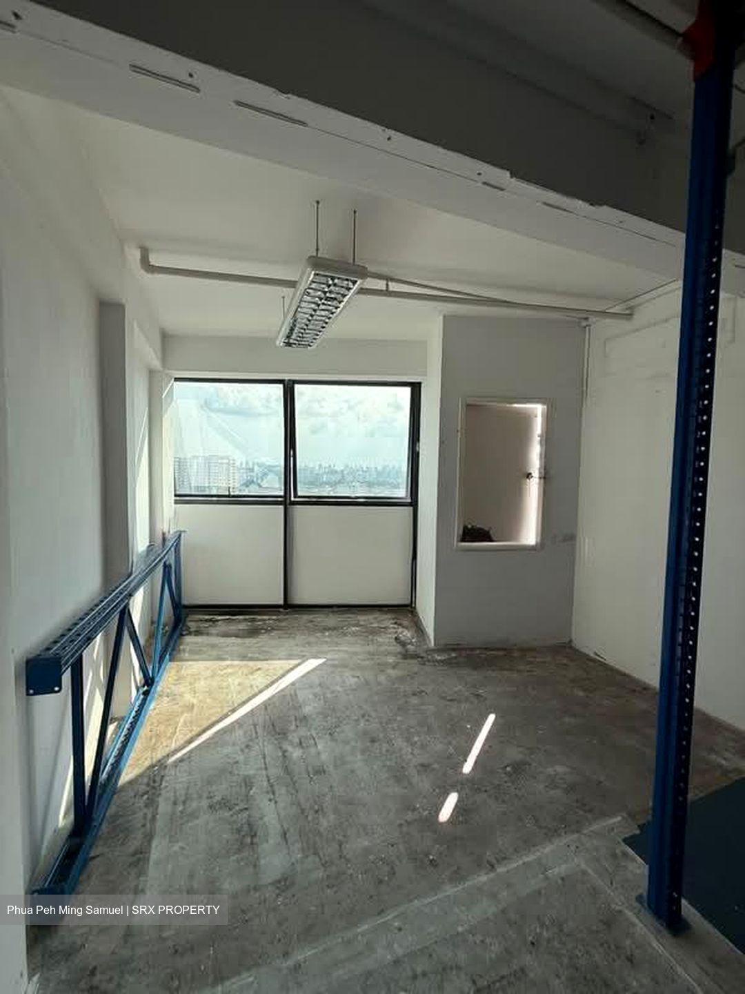 Oxley Bizhub (D14), Factory #596243801